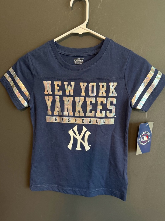 MLB Other - New York Yankees Tee for Little Girls. SIZE 7/8 (M)